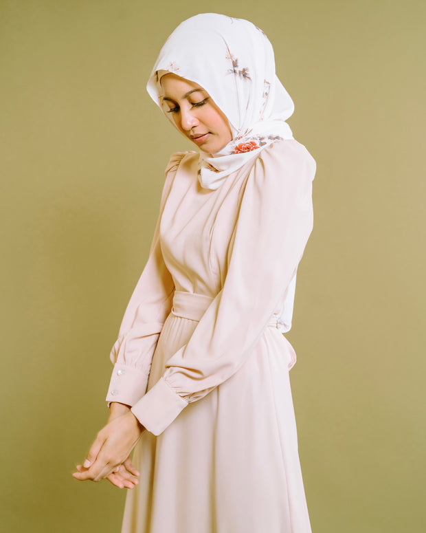 Naqiyah Square Neck Maxi Dress