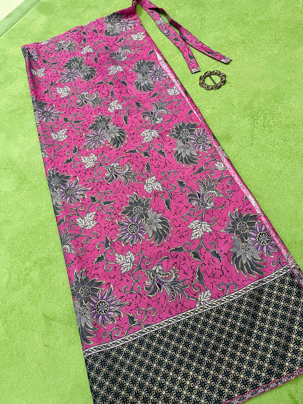 Batik Pario Wrap