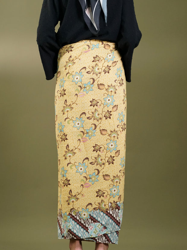 Batik Pario Wrap